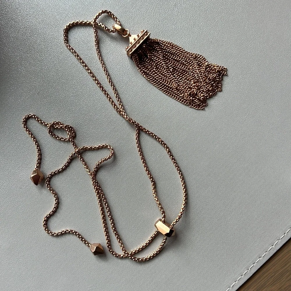 RARE Kendra Scott rose gold adjustable tassel necklace.with packaging. - Picture 2 of 3